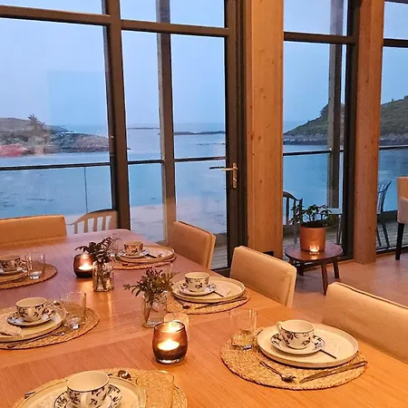 بيت للعطل Sjaen Pa Balsnes Gard