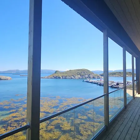 Sjaen Pa Balsnes Gard بيت للعطل