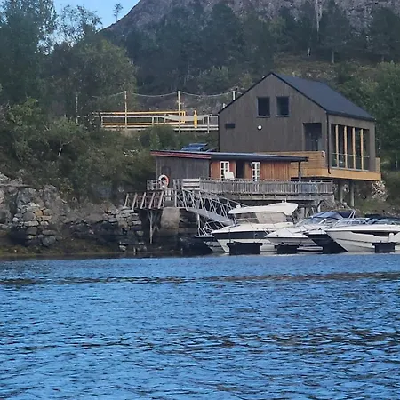 Sjaen Pa Balsnes Gard Hitra