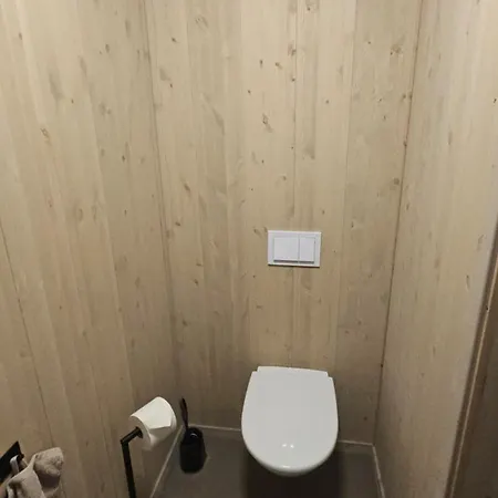 Semesterbostad Sjaen Pa Balsnes Gard